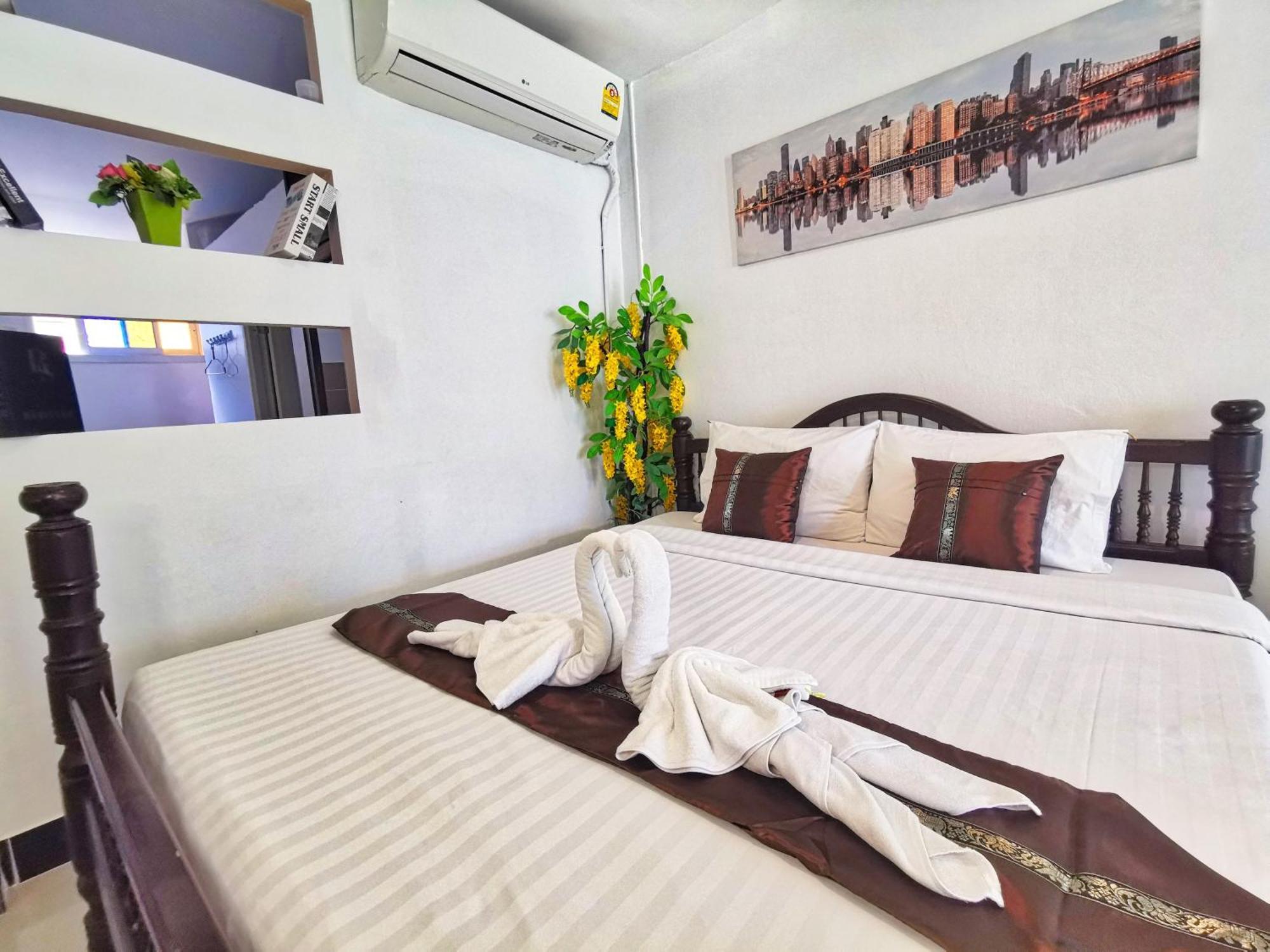 The Train Resort Jomtien Beach Kamer foto
